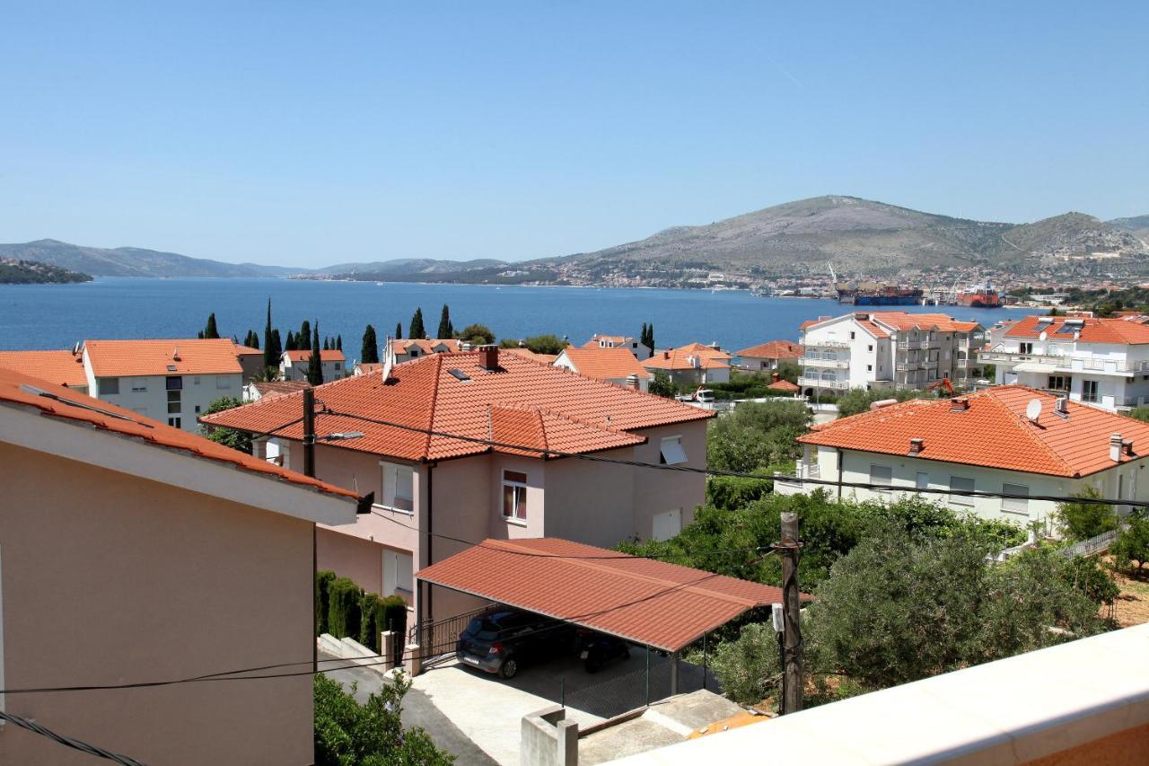 Pansion Ruzica Bed & Breakfast Trogir Exterior photo